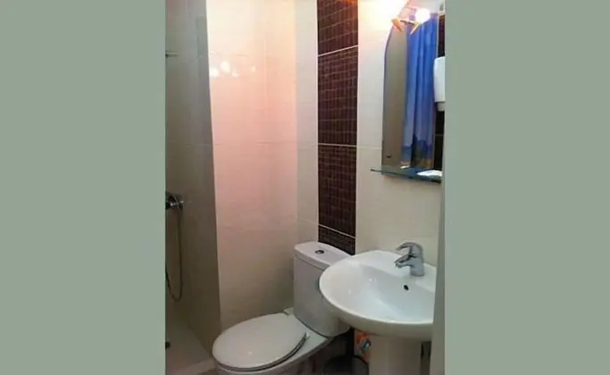 Üç Kişilik Oda