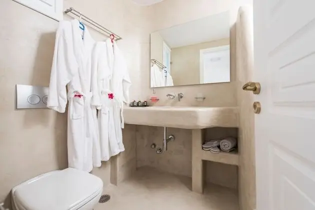 Economy Tek Kişilik Oda, Balkon, Kısmi Deniz Manzaralı