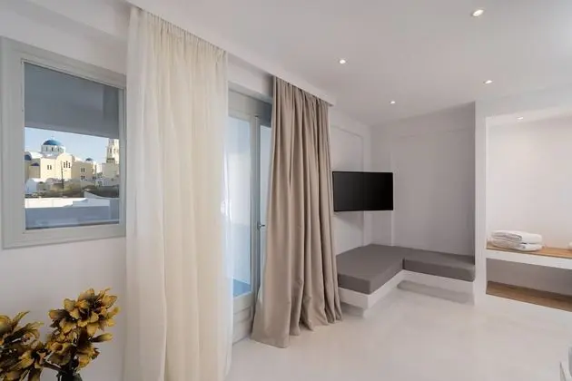 Sea View Suite with Spa & Steam Room