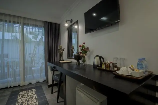 Deluxe Süit, 1 Çift Kişilik Yatak, Balkon (Free Pick Up)