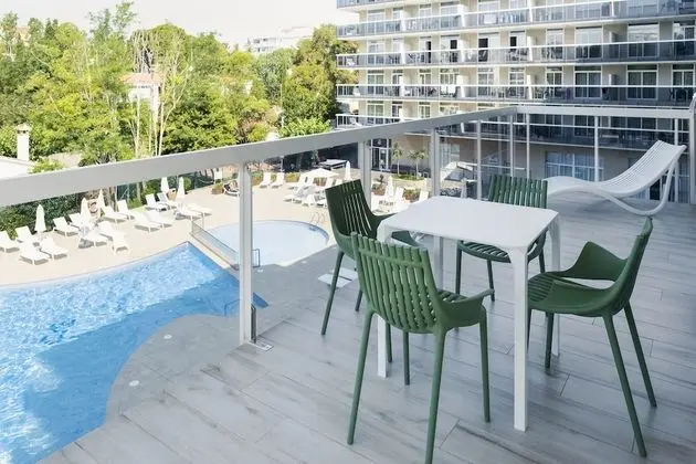 Premium Apart Daire, 2 Yatak Odası, Havuz Manzaralı