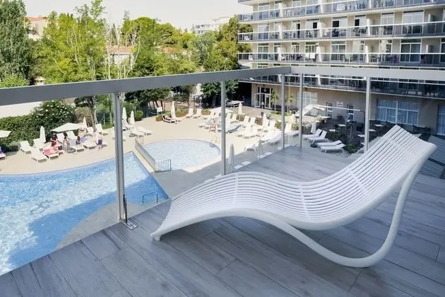 Premium Apart Daire, 2 Yatak Odası, Havuz Manzaralı