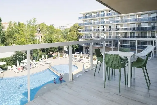 Premium Apart Daire, 2 Yatak Odası, Havuz Manzaralı