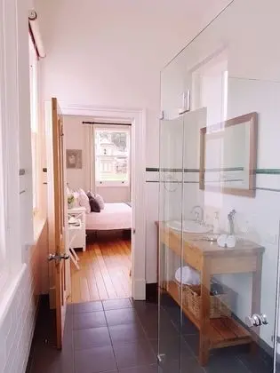 Luxury Oda, 1 Büyük (Queen) Boy Yatak, Sigara İçilmez