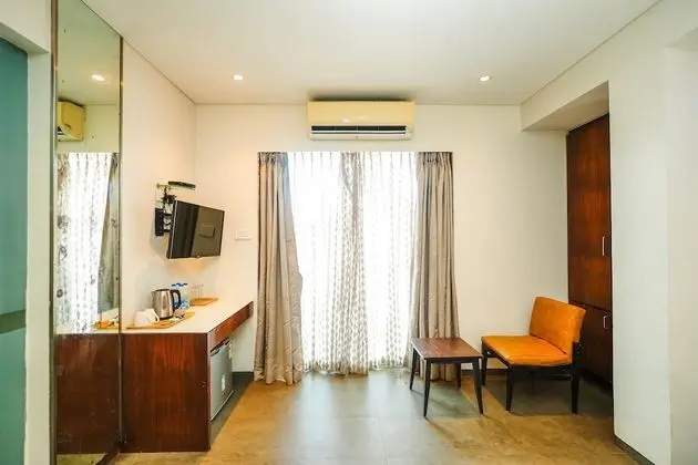 Club Oda, 1 En Büyük (King) Boy Yatak, Sigara İçilmez, Şehir Manzaralı