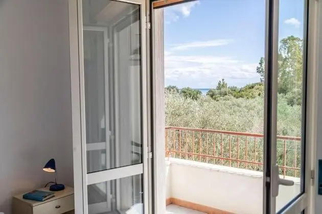 Classic Üç Kişilik Oda