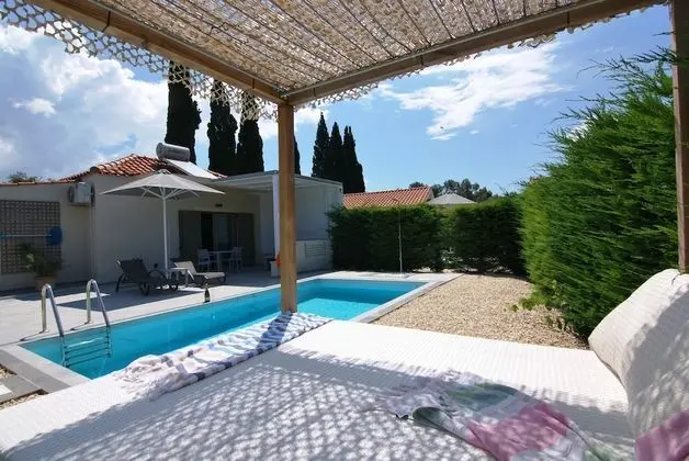 Deluxe Stüdyo Süit, Kişiye Özel Havuzlu
