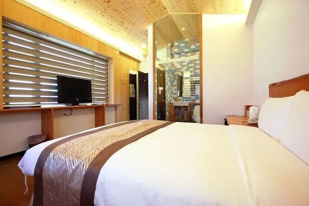 Tek Büyük Yataklı Oda (Honeymoon)