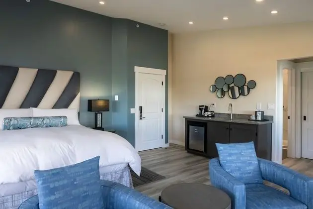 Süit, 1 En Büyük (King) Boy Yatak, Sıcak Su Küveti, Kısmi Deniz Manzarası (Dunes Beach)