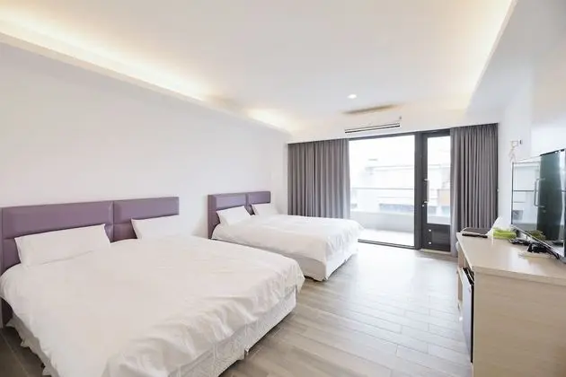 Dört Kişilik Oda, 2 Çift Kişilik Yatak, Balkon