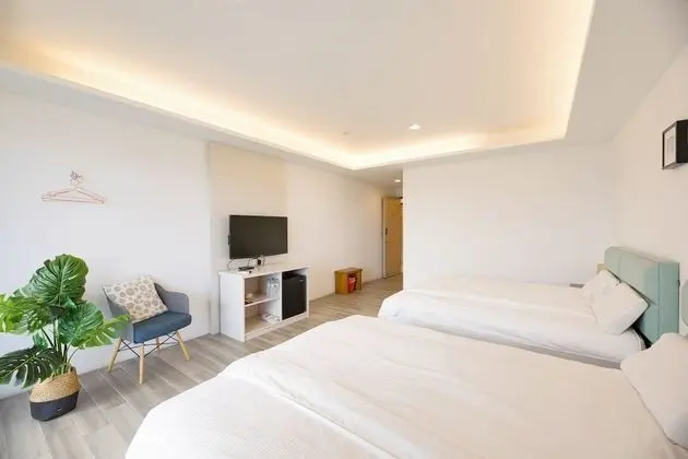 Dört Kişilik Oda, 2 Çift Kişilik Yatak, Balkon