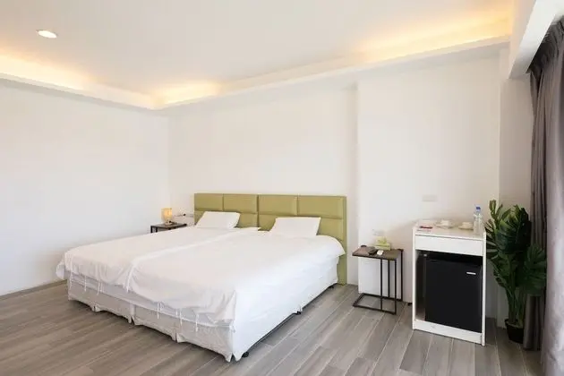 Tek Büyük Yataklı Oda, Balkon