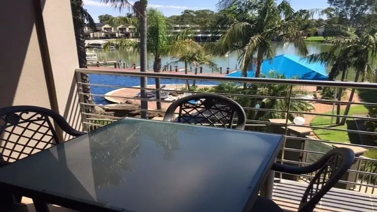 Luxury Apart Daire, 2 Yatak Odası, Göl Manzaralı