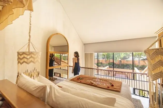 Grand 1 Bedroom Villa with Private Pool & Bathtub