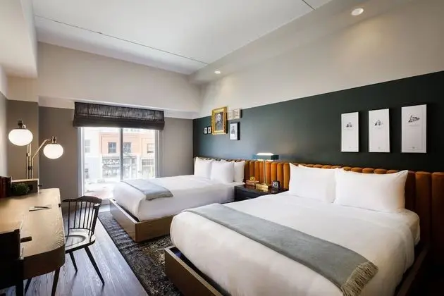 Deluxe Oda, 2 Büyük (Queen) Boy Yatak, Sigara İçilmez