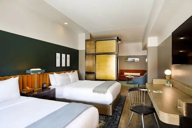 Deluxe Oda, 2 Büyük (Queen) Boy Yatak, Sigara İçilmez