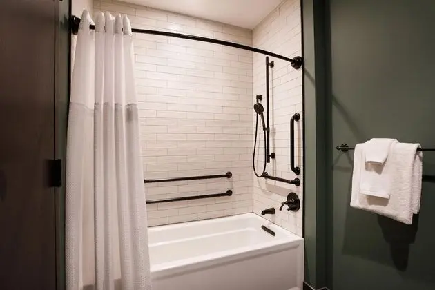 Deluxe Oda, 2 Büyük (Queen) Boy Yatak, Sigara İçilmez