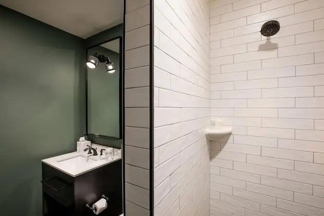 Oda, 1 En Büyük (King) Boy Yatak, Sigara İçilmez