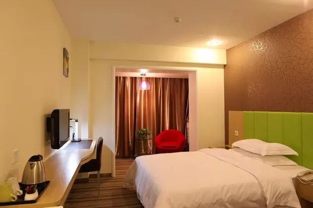 Comfort Tek Büyük Yataklı Oda