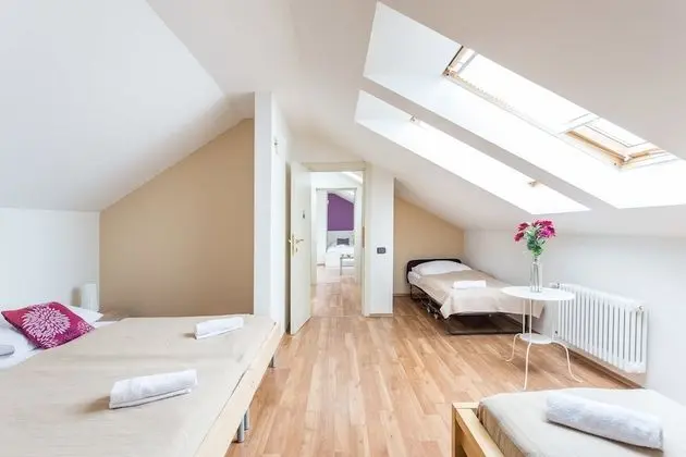 Central Penthouse 3 bedrooms with Terrace