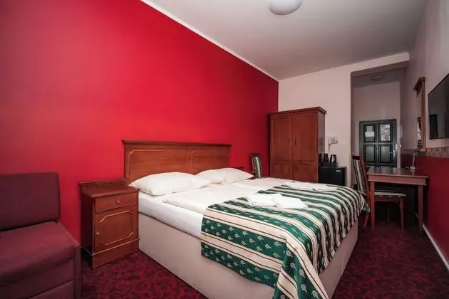Deluxe Üç Kişilik Oda