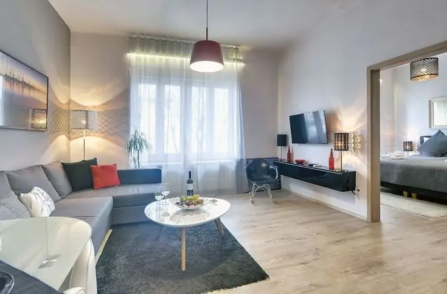 Apart Daire, 1 Yatak Odası (3)
