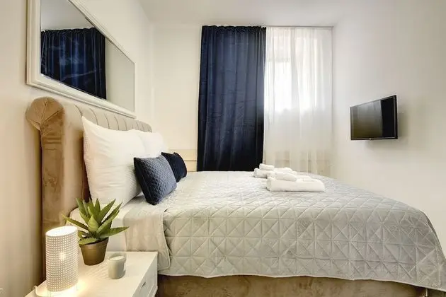 Family Apartment, 2 Bedrooms (2)