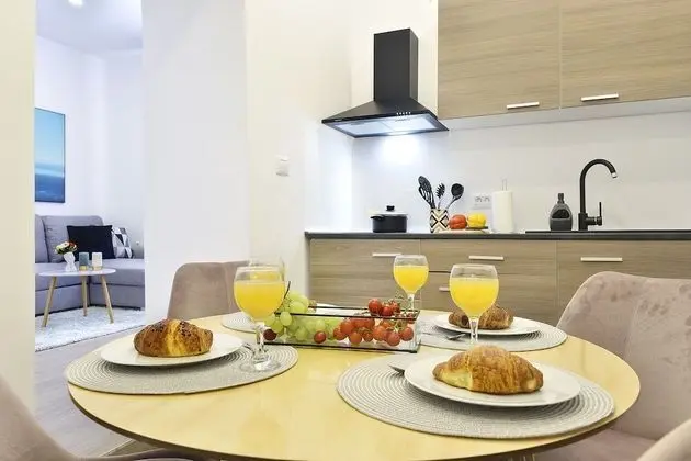 Family Apartment, 2 Bedrooms (2)