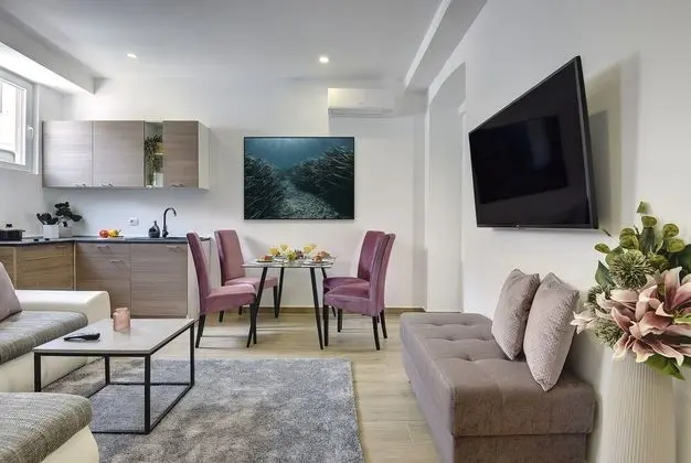 Family Apartment, 2 Bedrooms (3)
