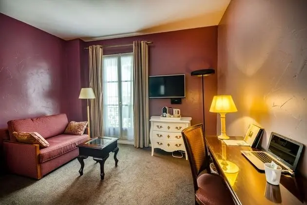 Tek Büyük Yataklı Oda (Lounge)