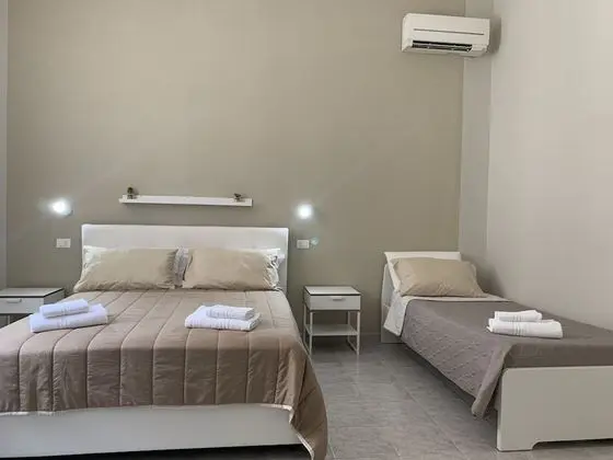 Classic Üç Kişilik Oda