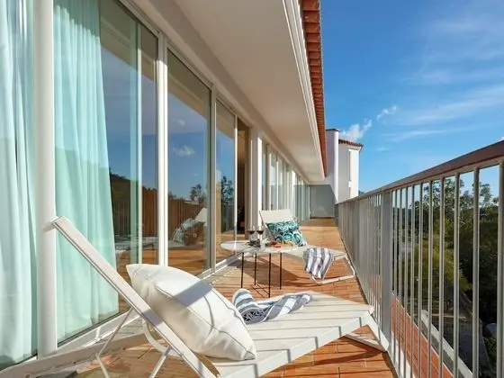 Charming Suite