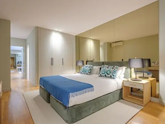 Prestige Room