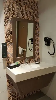Tek Büyük veya İki Ayrı Yataklı Oda, Özel Banyo