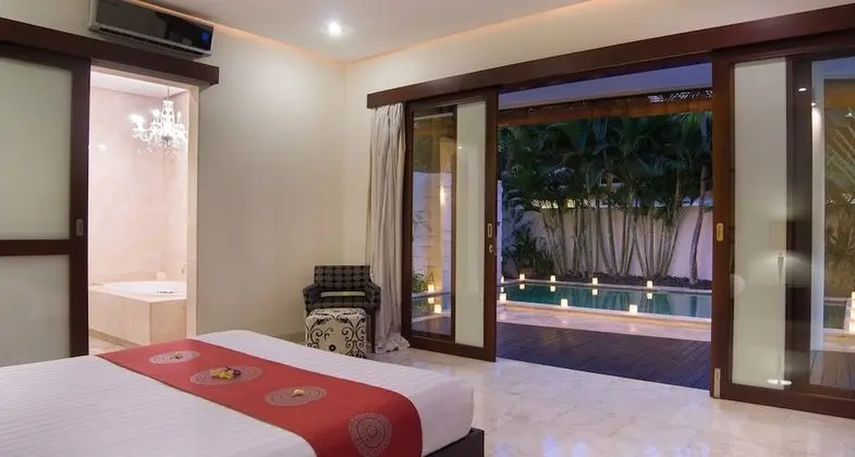 Villa, 2 Yatak Odası, Kişiye Özel Havuzlu