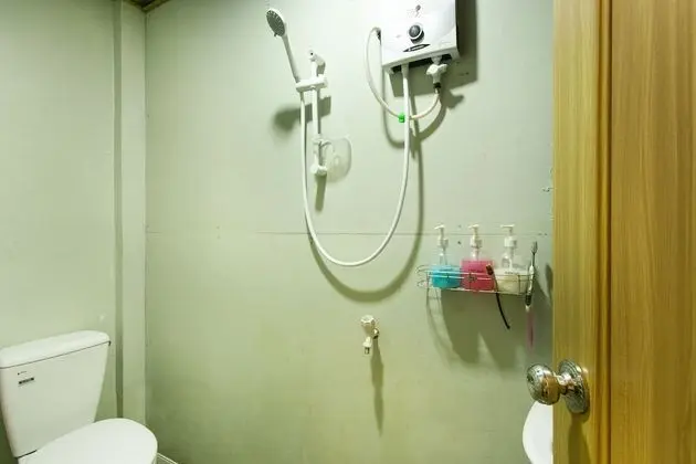 Ortak Ranzalı Oda, Karma Ranzalı Oda