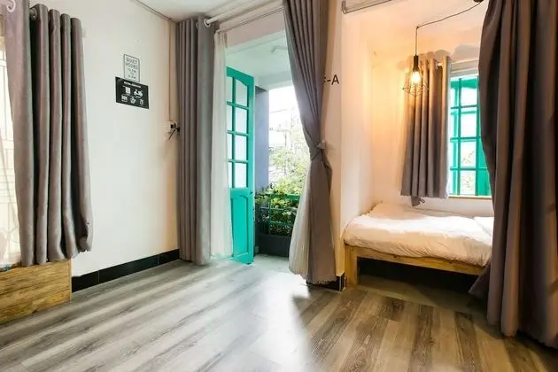 Ortak Ranzalı Oda, Sadece kadınlar için