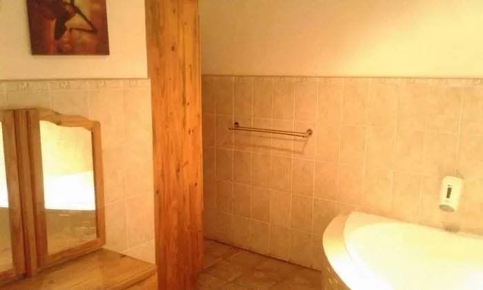 Deluxe Double Room with Bath and Shower