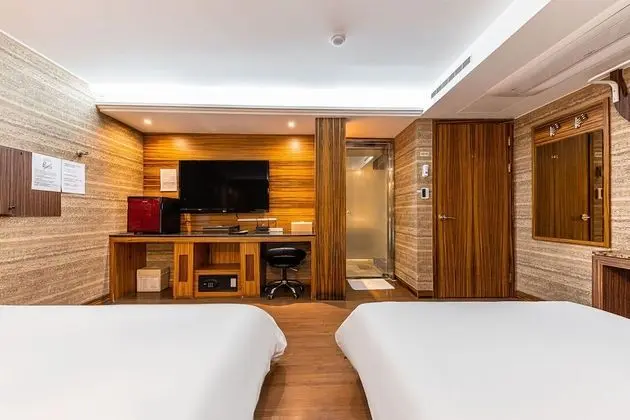 Deluxe Dört Kişilik Oda (Breakfast included)