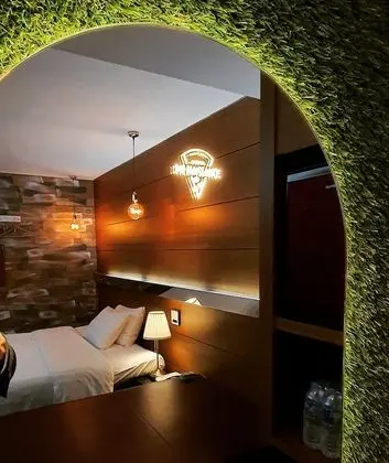 Deluxe Dört Kişilik Oda (Breakfast included)