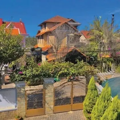 Deluxe Üç Kişilik Oda, Bahçe Manzaralı