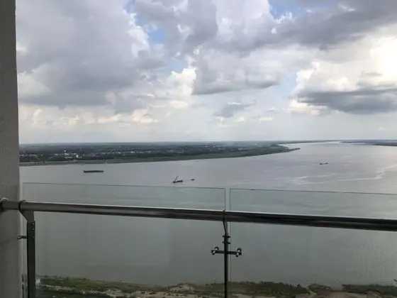 Tek Büyük Yataklı Oda, Nehir Manzaralı