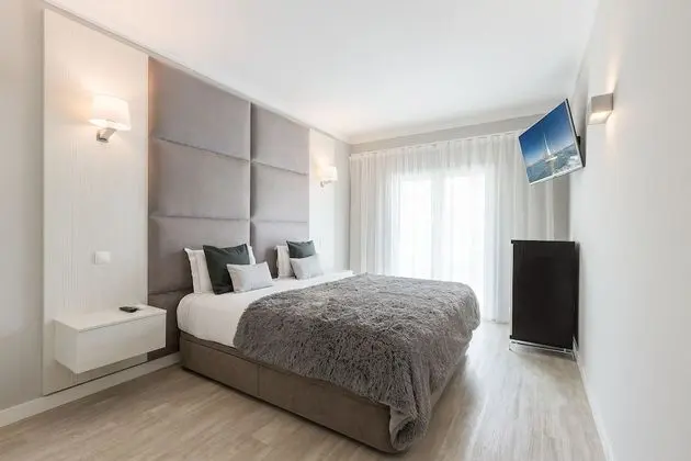 Family Sıra Ev, 4 Yatak Odası, Sigara İçilmez, Havuz Kullanımı (Golf)