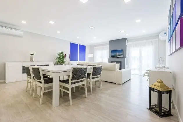 Family Sıra Ev, 4 Yatak Odası, Sigara İçilmez, Havuz Kullanımı (Golf)