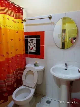 Basic Tek Büyük Yataklı Oda, 1 Büyük (Queen) Boy Yatak