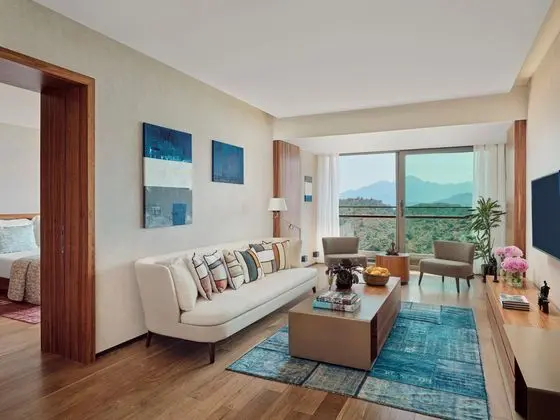https://images.etstur.com/imgproxy/resize/2560x1440/files/images/hotelImages/etsrooms/675/Dmaris_Bay_20260127114752_2.jpg