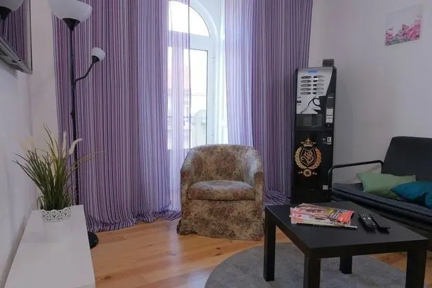 Ortak Ranzalı Oda, Karma Ranzalı Oda (1 bed in 6-bed dorm)