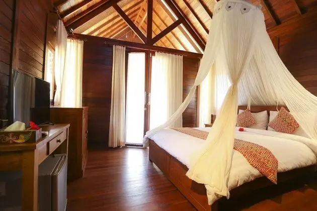 Deluxe Bungalov, Bahçe Manzaralı