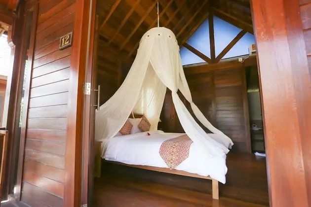 Deluxe Bungalov, Bahçe Manzaralı