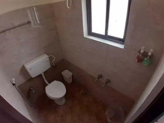 Basic Tek Büyük Yataklı Oda